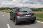 Электрический Peugeot 208 06